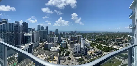 185 SW 7th Street Miami FL 33130