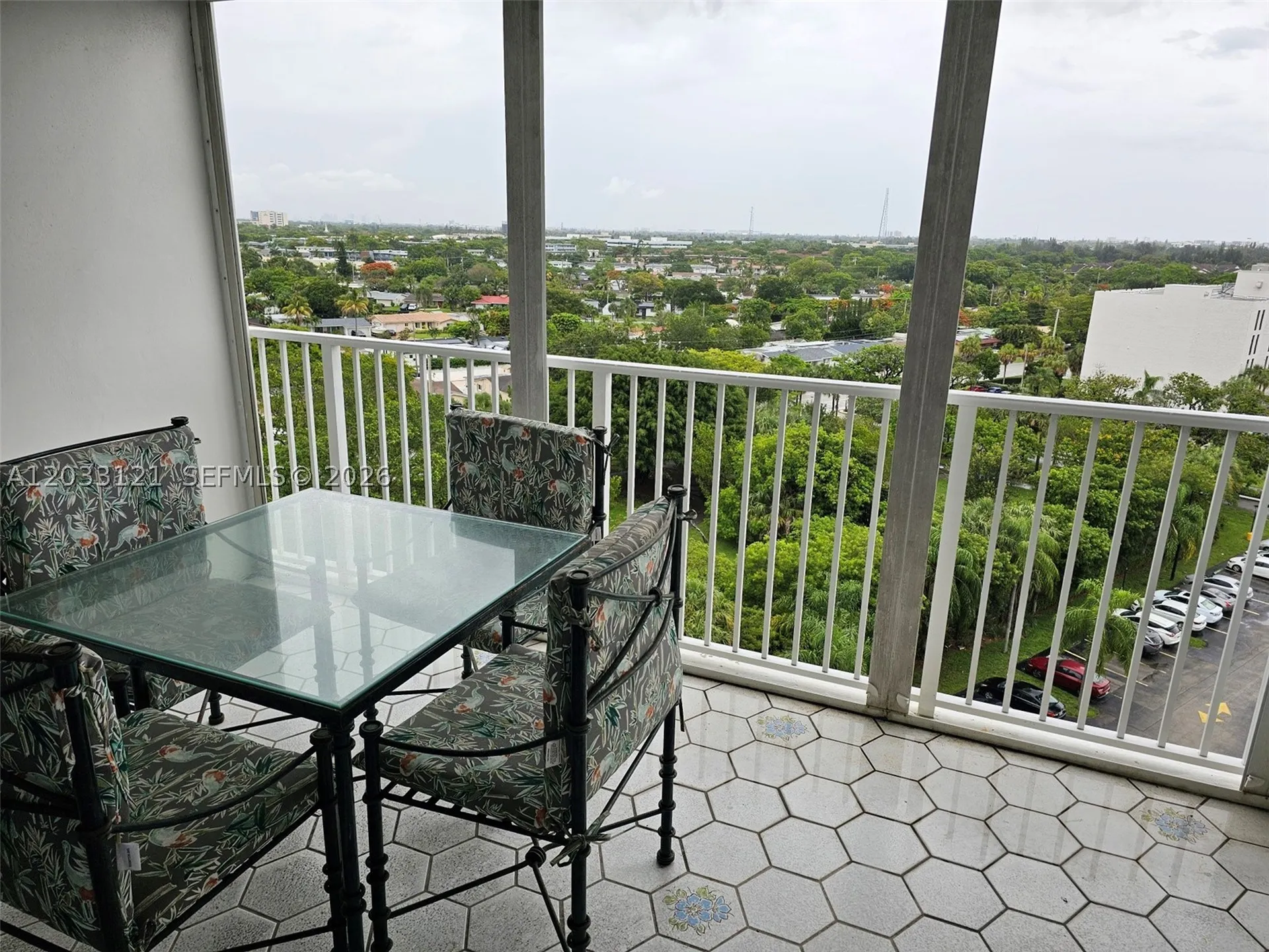 3850 Washington Street Hollywood FL 33021