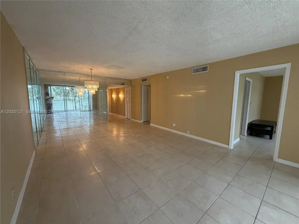 3100 N Course Lane Pompano Beach FL 33069