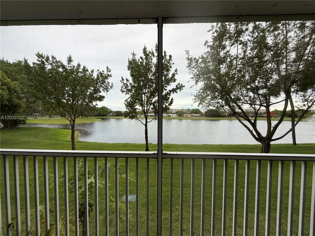 3100 N Course Lane Pompano Beach FL 33069