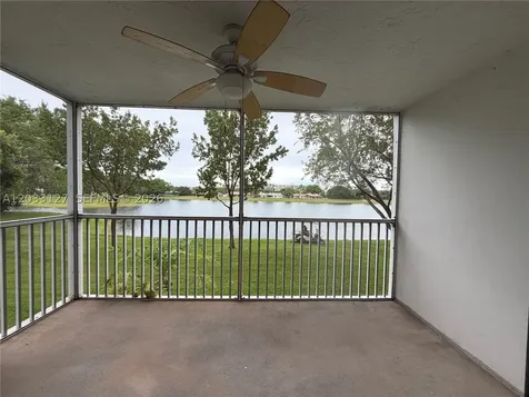 3100 N Course Lane Pompano Beach FL 33069