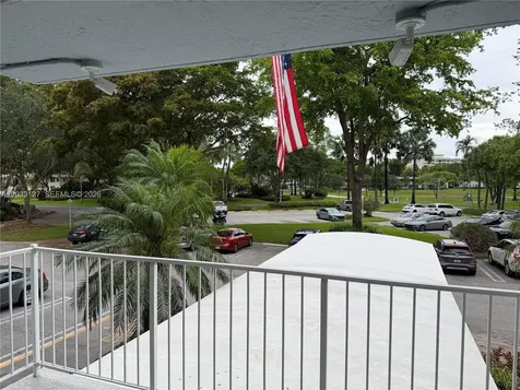 3100 N Course Lane Pompano Beach FL 33069
