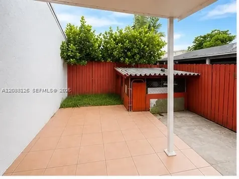 19831 NW 65th Court Hialeah FL 33015