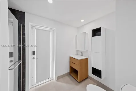 565 NW 44th Street Miami FL 33127