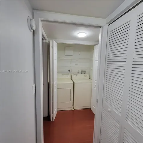 711 SW 111th Way Pembroke Pines FL 33025