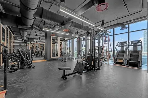 20 NE 11th Street Miami FL 33132