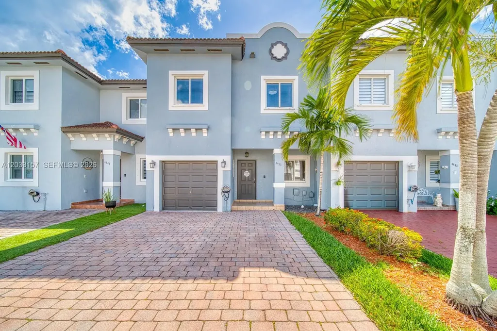 4453 SW 163rd Place Miami FL 33185