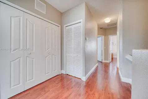 4453 SW 163rd Place Miami FL 33185