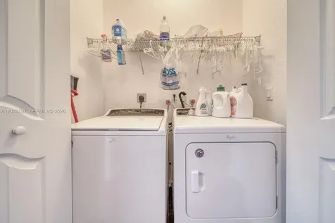 4453 SW 163rd Place Miami FL 33185