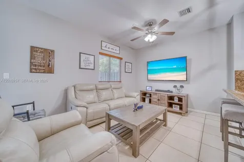 4453 SW 163rd Place Miami FL 33185