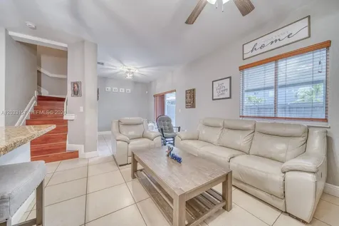4453 SW 163rd Place Miami FL 33185