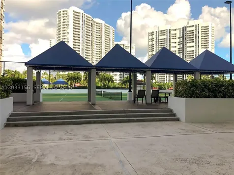 3610 Yacht Club Drive Aventura FL 33180