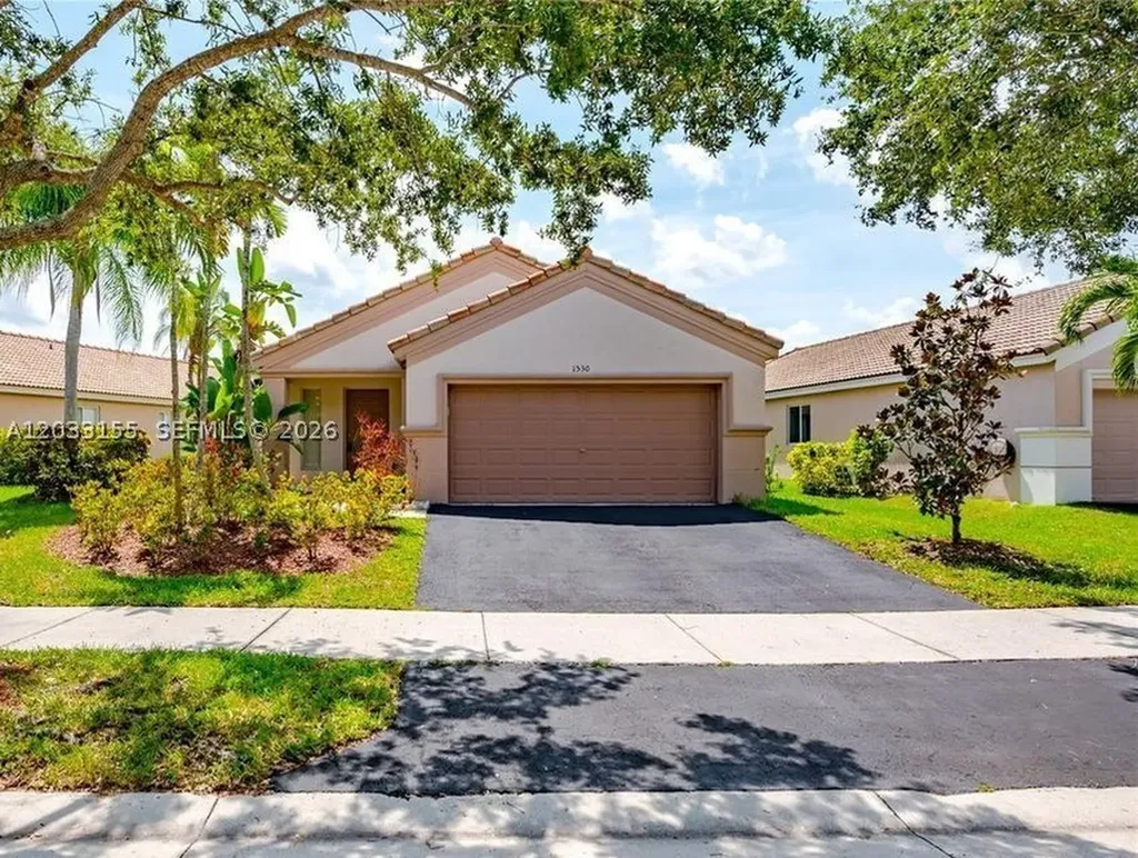 1530 Canary Island Drive Weston FL 33327