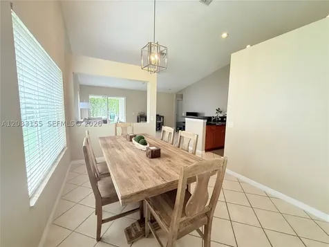 1530 Canary Island Drive Weston FL 33327