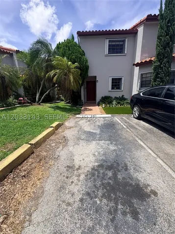 15430 SW 74th Cir Court Miami FL 33193