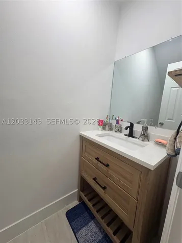 15430 SW 74th Cir Court Miami FL 33193