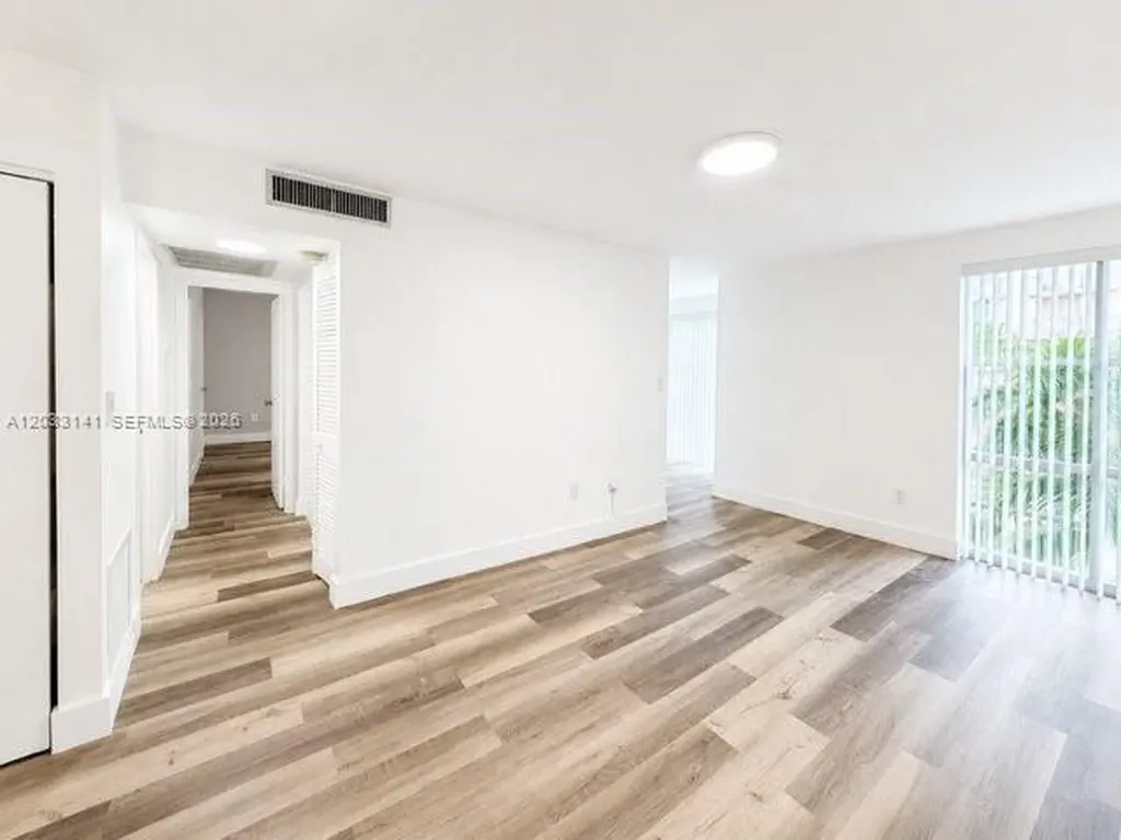 17560 Atlantic Boulevard Sunny Isles Beach FL 33160