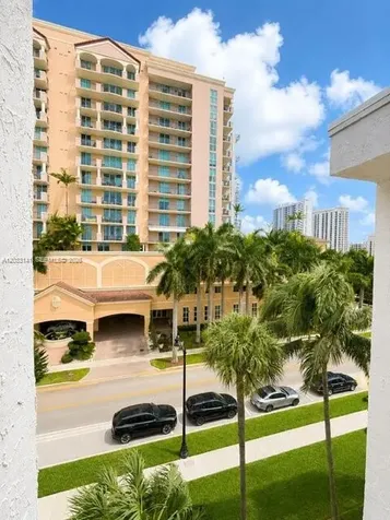 17560 Atlantic Boulevard Sunny Isles Beach FL 33160