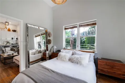 1521 Lenox Avenue Miami Beach FL 33139