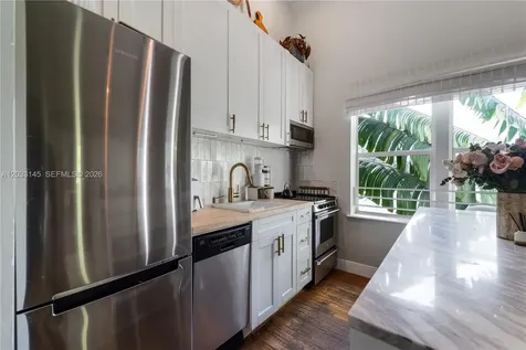 1521 Lenox Avenue Miami Beach FL 33139