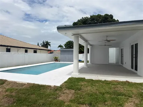 13895 SW 22nd Street Miami FL 33175