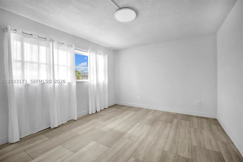 2101 NE 68th Street Fort Lauderdale FL 33308