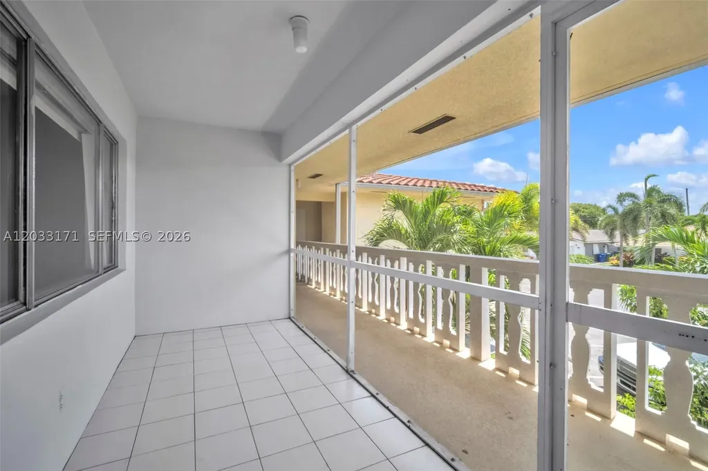 2101 NE 68th Street Fort Lauderdale FL 33308
