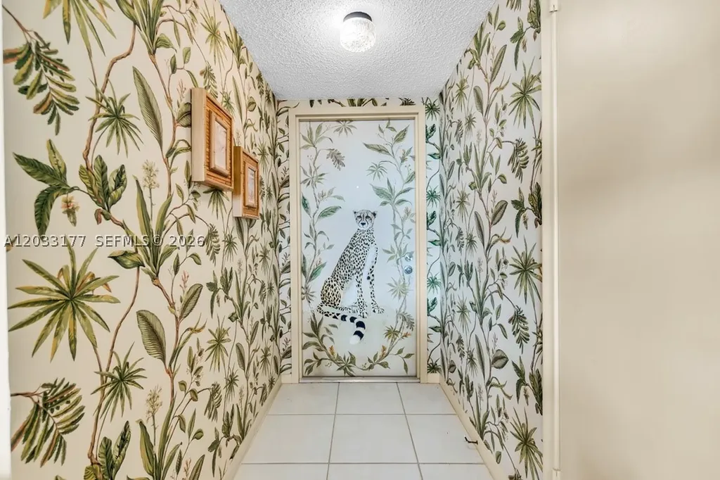 3100 NE 48th Street Fort Lauderdale FL 33308