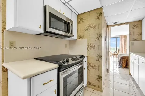 3100 NE 48th Street Fort Lauderdale FL 33308