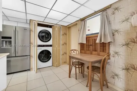 3100 NE 48th Street Fort Lauderdale FL 33308