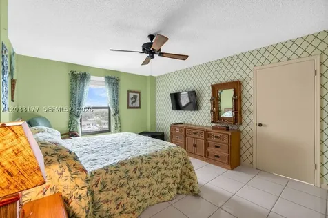 3100 NE 48th Street Fort Lauderdale FL 33308
