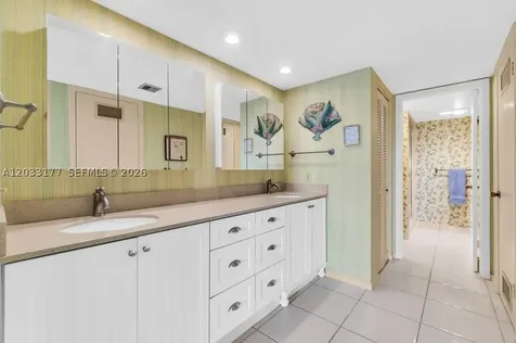 3100 NE 48th Street Fort Lauderdale FL 33308