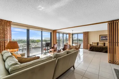 3100 NE 48th Street Fort Lauderdale FL 33308