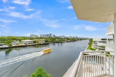 3100 NE 48th Street Fort Lauderdale FL 33308