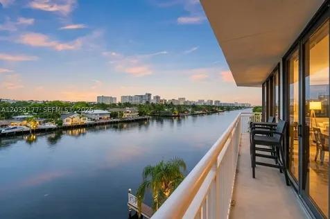 3100 NE 48th Street Fort Lauderdale FL 33308