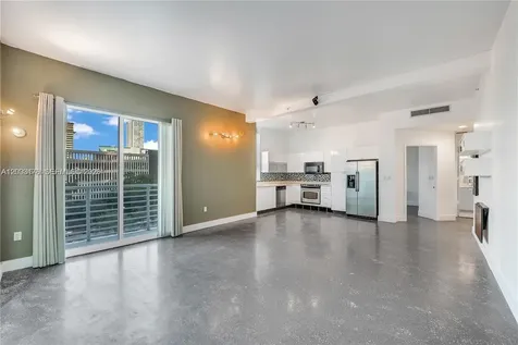 234 NE 3rd Street Miami FL 33132
