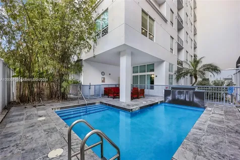 234 NE 3rd Street Miami FL 33132