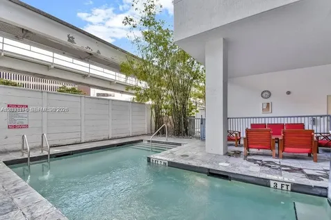 234 NE 3rd Street Miami FL 33132