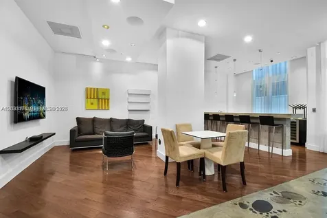 234 NE 3rd Street Miami FL 33132