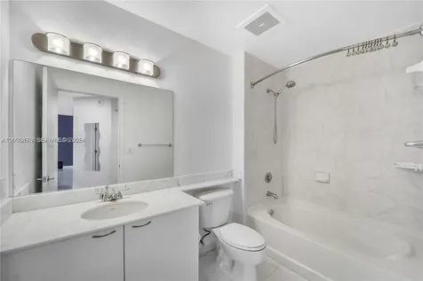 234 NE 3rd Street Miami FL 33132