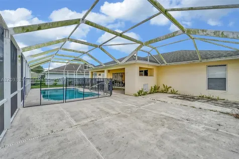 5767 NW Cahaba Street Port St. Lucie FL 34986