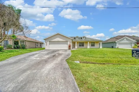 5767 NW Cahaba Street Port St. Lucie FL 34986
