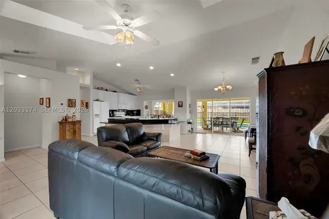 5767 NW Cahaba Street Port St. Lucie FL 34986