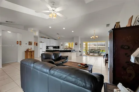 5767 NW Cahaba Street Port St. Lucie FL 34986