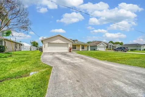 5767 NW Cahaba Street Port St. Lucie FL 34986