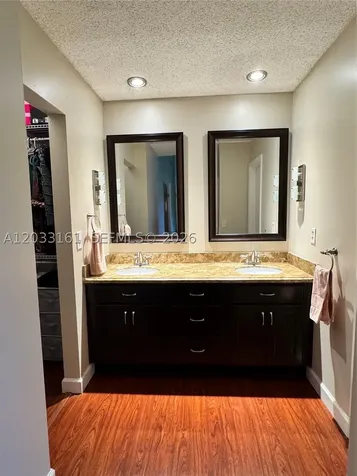 9023 Vineyard Lake Drive Plantation FL 33324