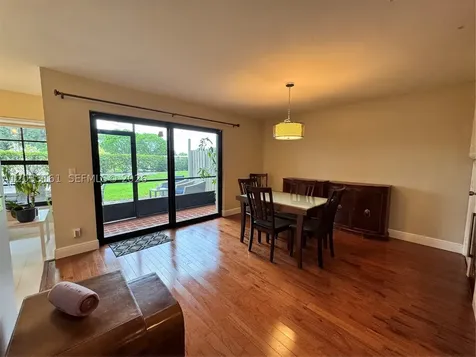 9023 Vineyard Lake Drive Plantation FL 33324