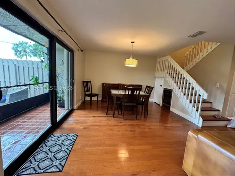 9023 Vineyard Lake Drive Plantation FL 33324