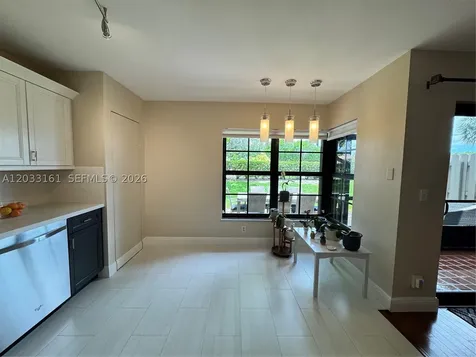 9023 Vineyard Lake Drive Plantation FL 33324