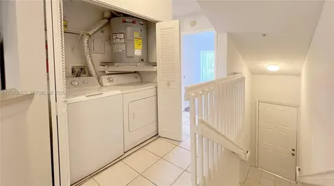 781 SW 148 Avenue Sunrise FL 33325